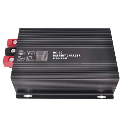 DC-DC Booster 12V 90A RV Araç Yat için İki Yolu Pil Şarj Kontrolörü