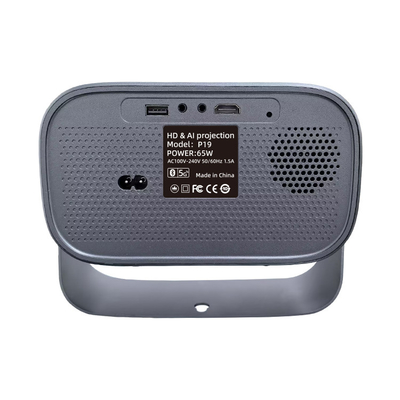 2WIFI6 2.4G/5G 802.11a/b/g/n/ac/ax ve Gelişmiş Işık Parlaklığı 220ANSI Lumens ile.69 inç 720P LCD Mini El Projector