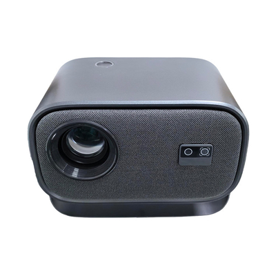 Android 13 OS Mini Portable Projector 1.2m- 4.5m Projeksiyon Mesafesi ve Yatay ±45 Derece Ana Taş Düzeltmesi