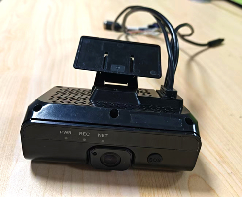 2K HD 4 kanallı AI Dashcam ADAS DSM 4G SOS GPS Gelişmiş Sürüş Yardım Sistemi