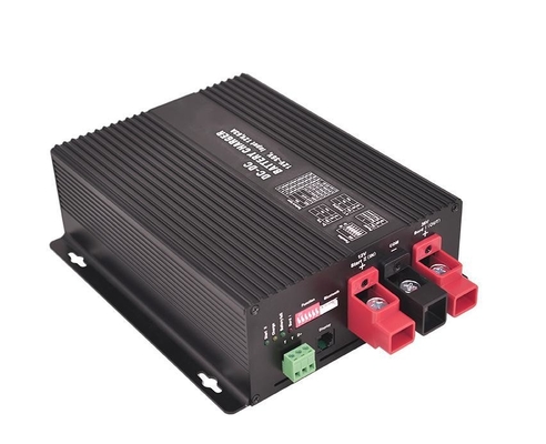 12V DC batarya şarj cihazı ve düşük öz tüketim akımı