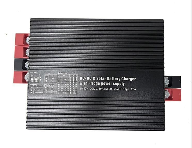 30A 390W DC 12V pil şarj cihazı sıcaklık telafi 1.5kg hafif