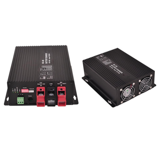 RV Aracı 910W Max Girdi Gücü DC Pil Şarj cihazı Kapalı Pil Türü Hafif